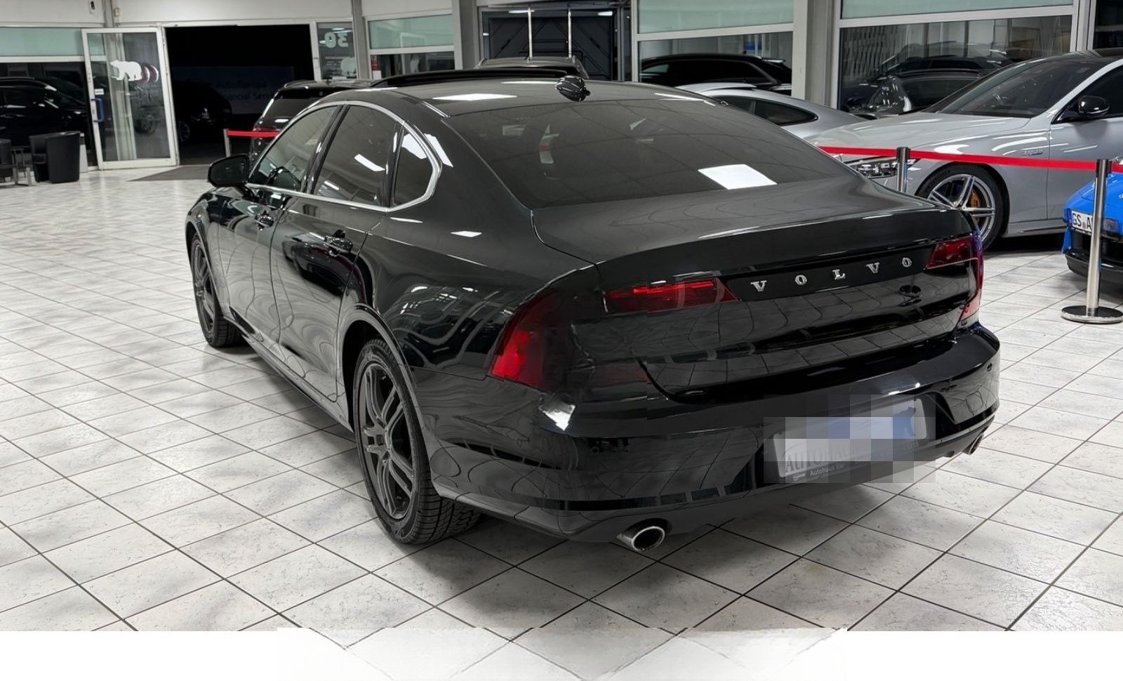 Volvo S90 Lim. Momentum*MEMORY*XENIUM*LED*VIRTUAL* foto 7