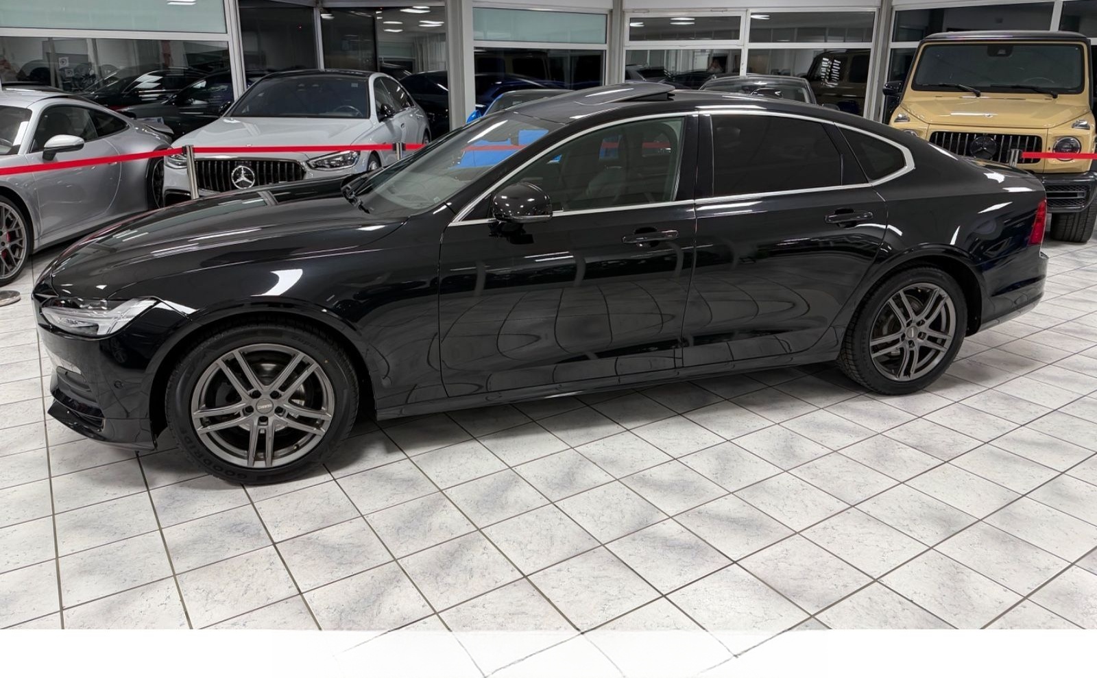 Volvo S90 Lim. Momentum*MEMORY*XENIUM*LED*VIRTUAL* foto 9