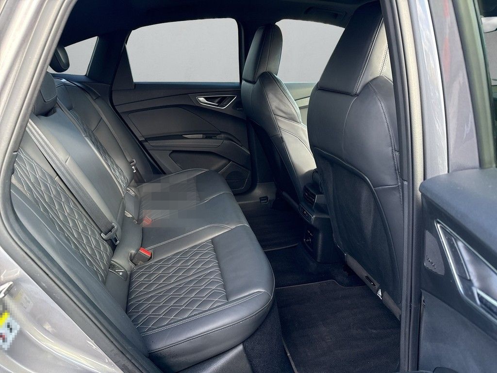 Audi Q4 Sportback 50 e-tron quattro *S line*Matrix* foto 13