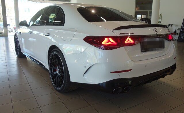 Mercedes-Benz E 53 Hybrid 4M PERF SITZE PANO FAHR PAK CARBO 21 foto 6