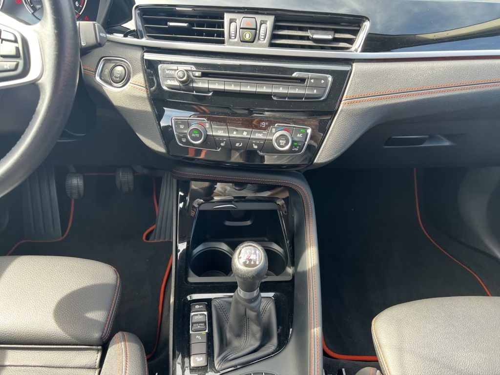 BMW X1 xDrive18d Sport Line+BUSINESS-PAKET+AHK+PDC+ foto 11