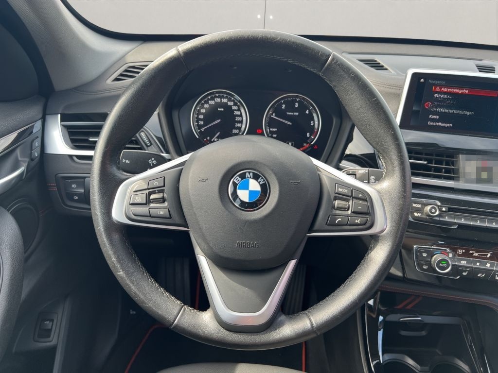 BMW X1 xDrive18d Sport Line+BUSINESS-PAKET+AHK+PDC+ foto 12