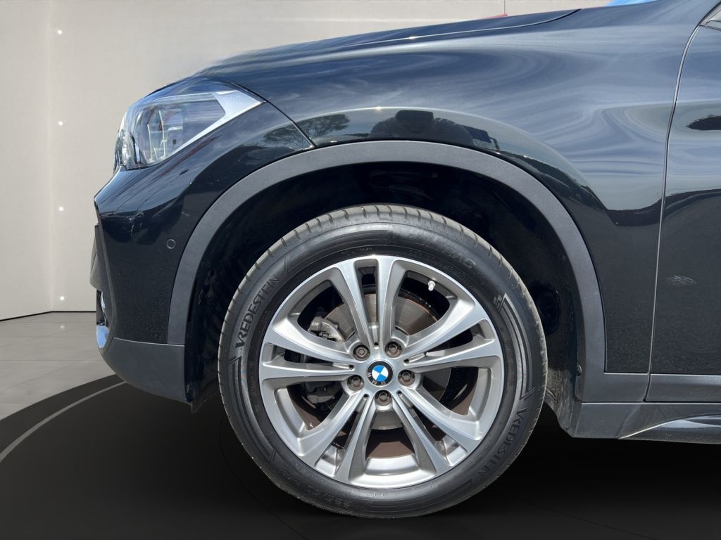 BMW X1 xDrive18d Sport Line+BUSINESS-PAKET+AHK+PDC+ foto 18