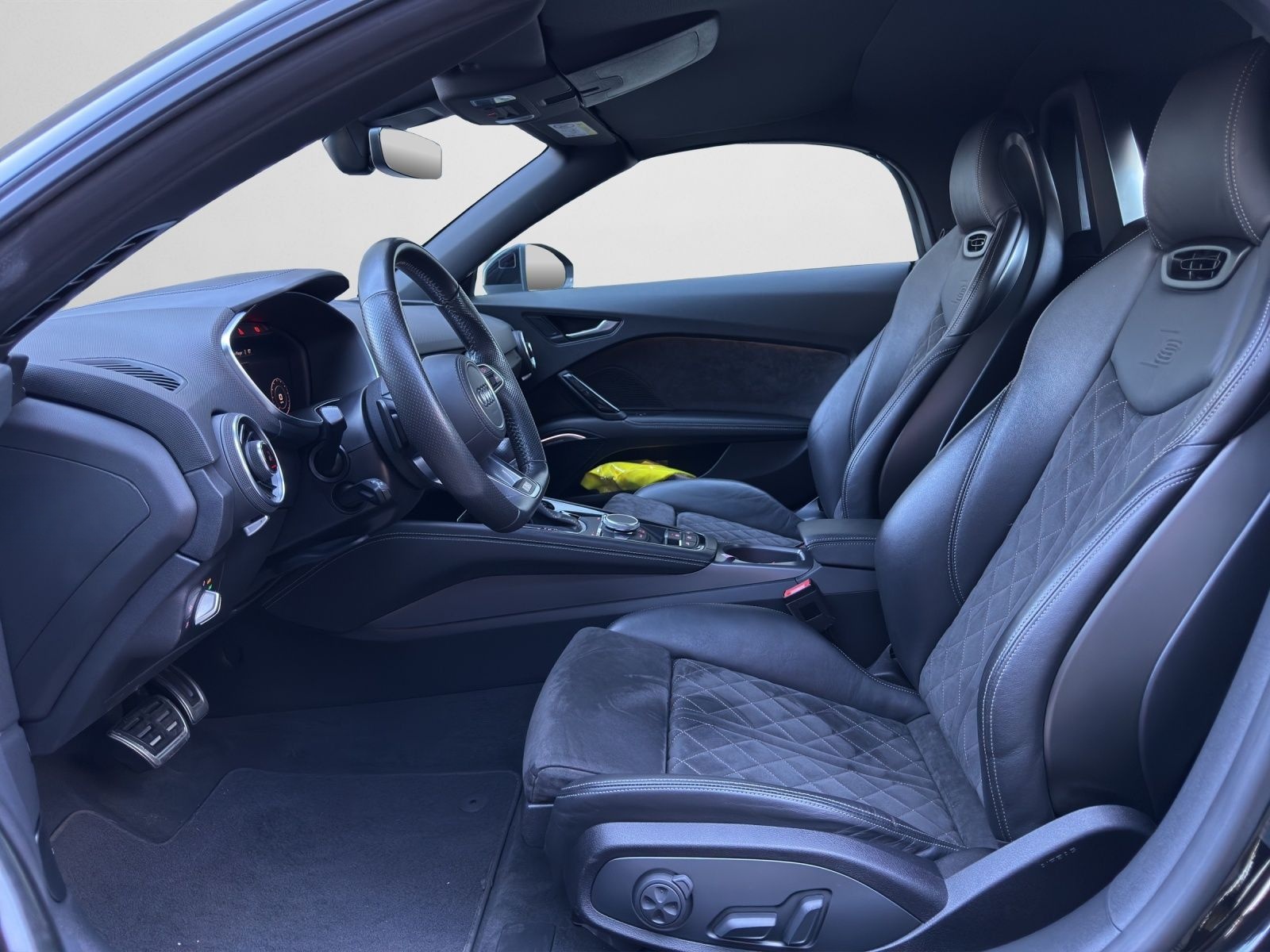 Audi TTS Roadster TTS Roadster TFSI 235(320) kW(PS) S foto 12