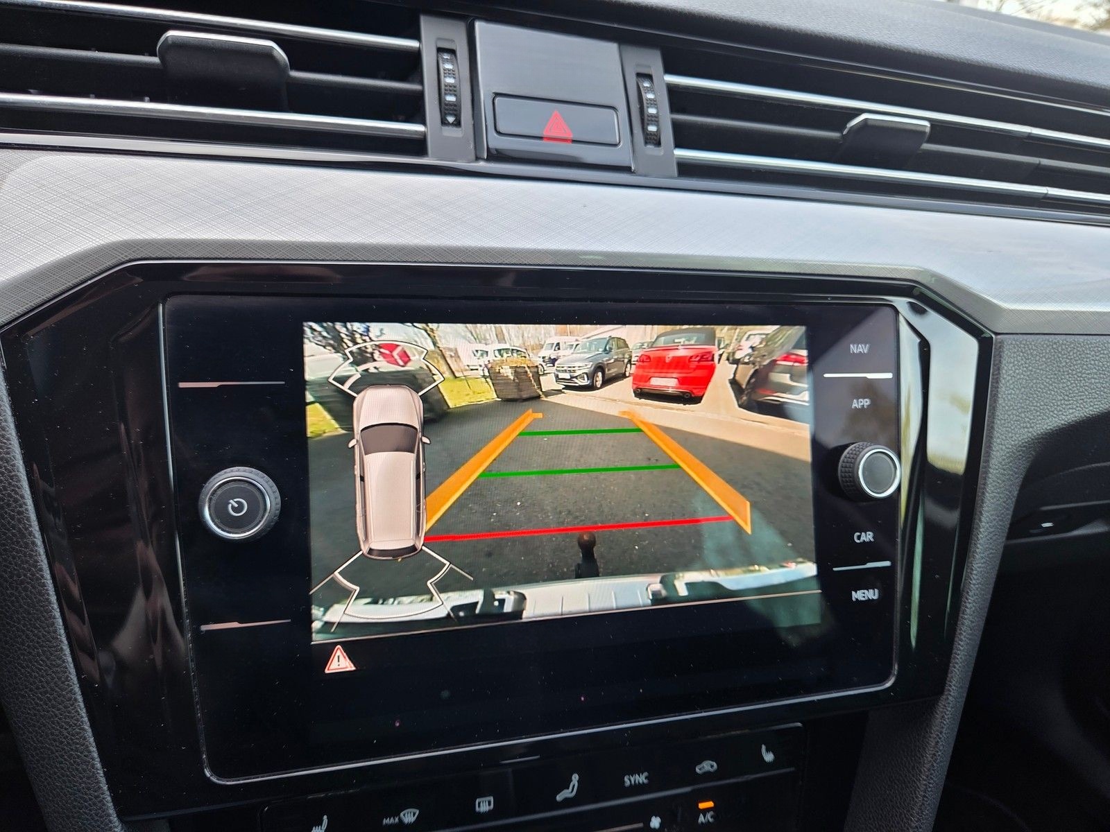 Volkswagen Passat Variant 2.0 TDI DSG Business /AHK/el.Klap foto 19