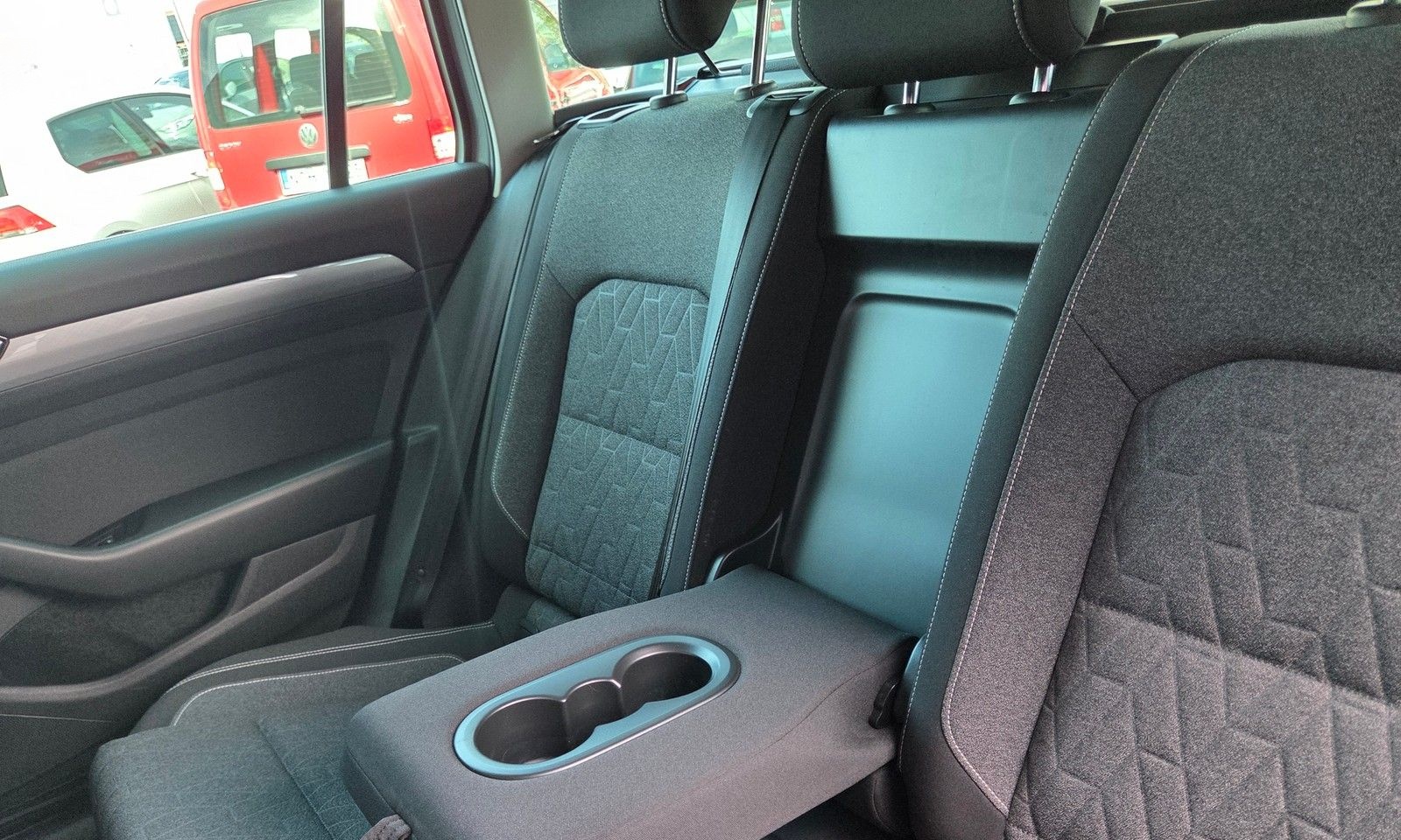 Volkswagen Passat Variant 2.0 TDI DSG Business /AHK/el.Klap foto 23