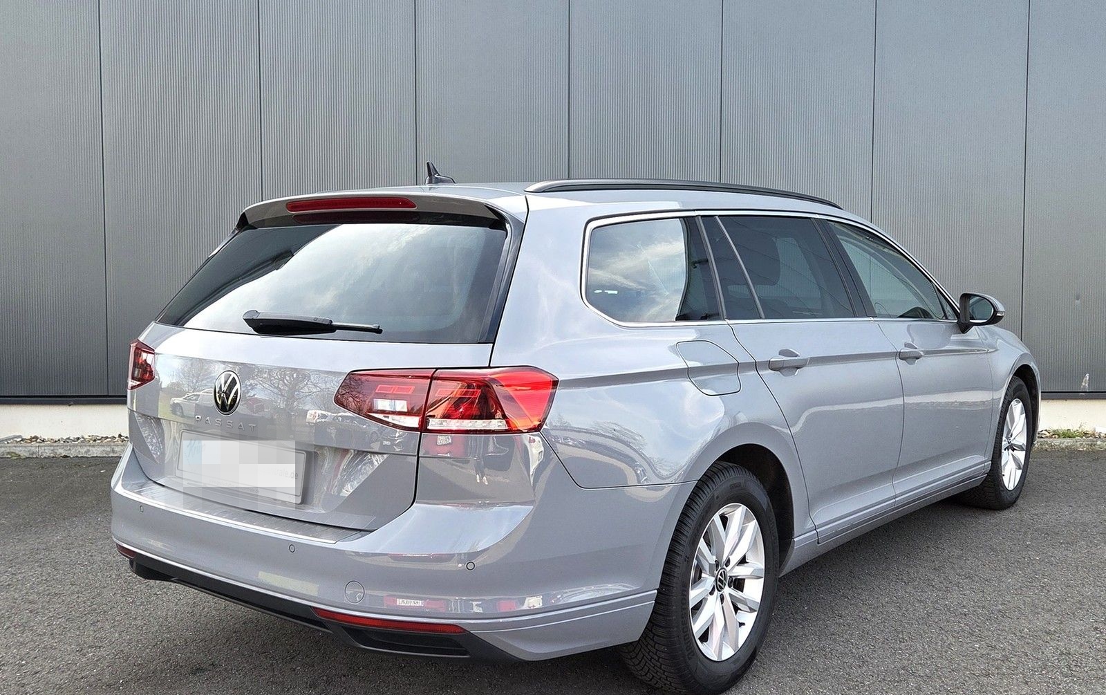 Volkswagen Passat Variant 2.0 TDI DSG Business /AHK/el.Klap foto 4