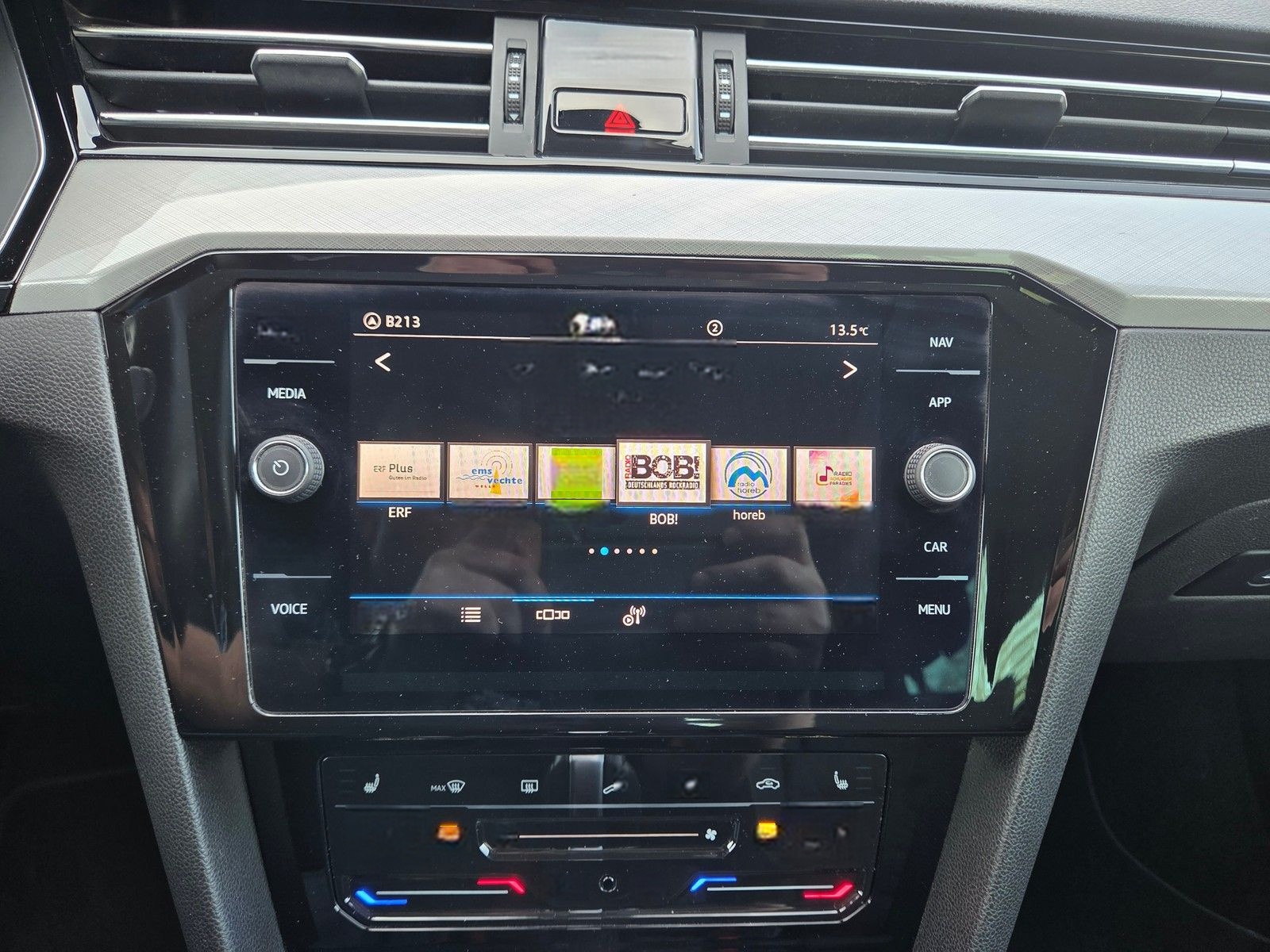 Volkswagen Passat Variant 2.0 TDI DSG Business /AHK/el.Klap foto 9