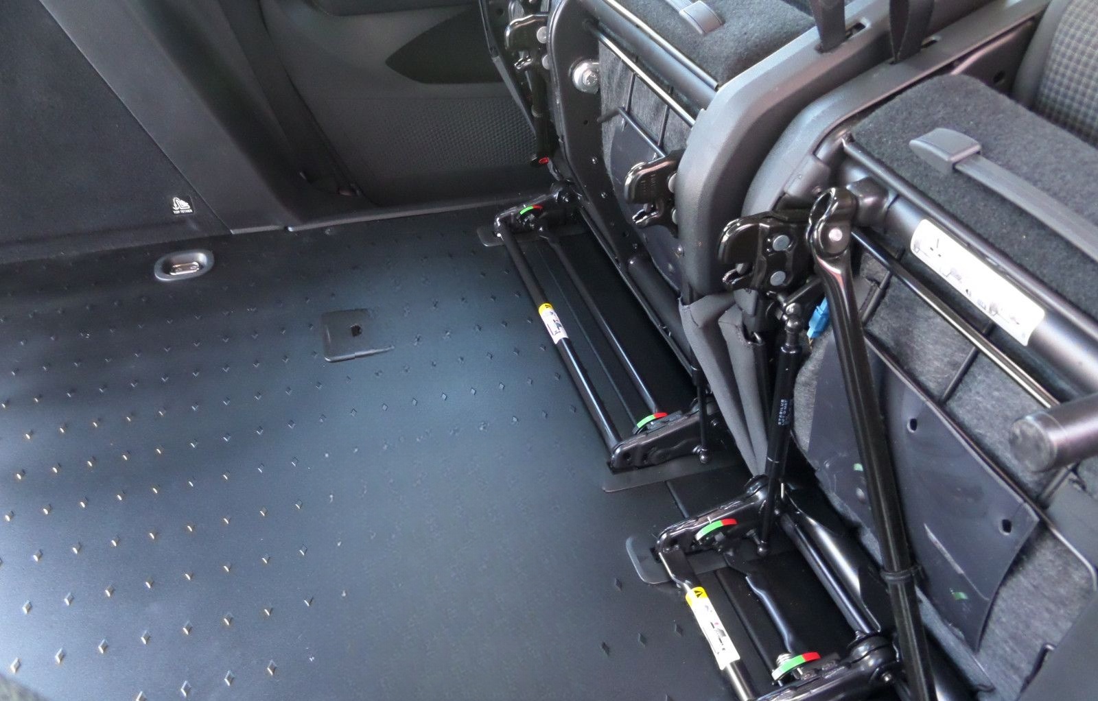 Volkswagen Caddy 1.5 EcoProfi+5-Sitzer+Klima+Tempo+Spur-As. foto 23