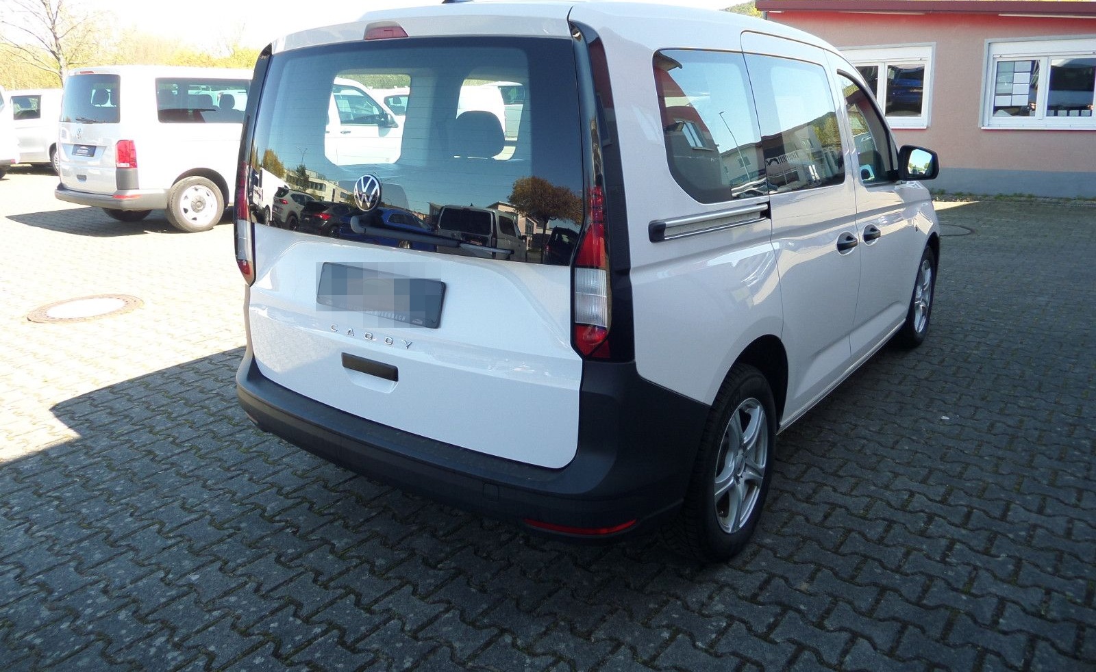 Volkswagen Caddy 1.5 EcoProfi+5-Sitzer+Klima+Tempo+Spur-As. foto 8