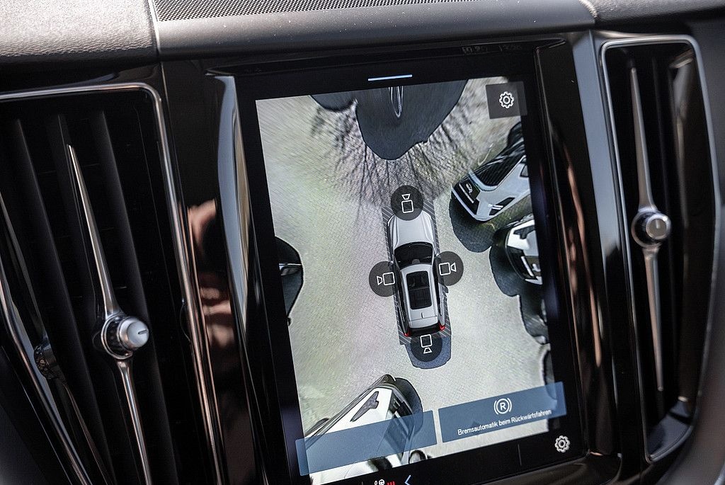 Volvo XC60 B4 Momentum Pro foto 12