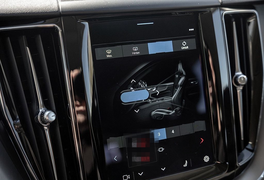 Volvo XC60 B4 Momentum Pro foto 13