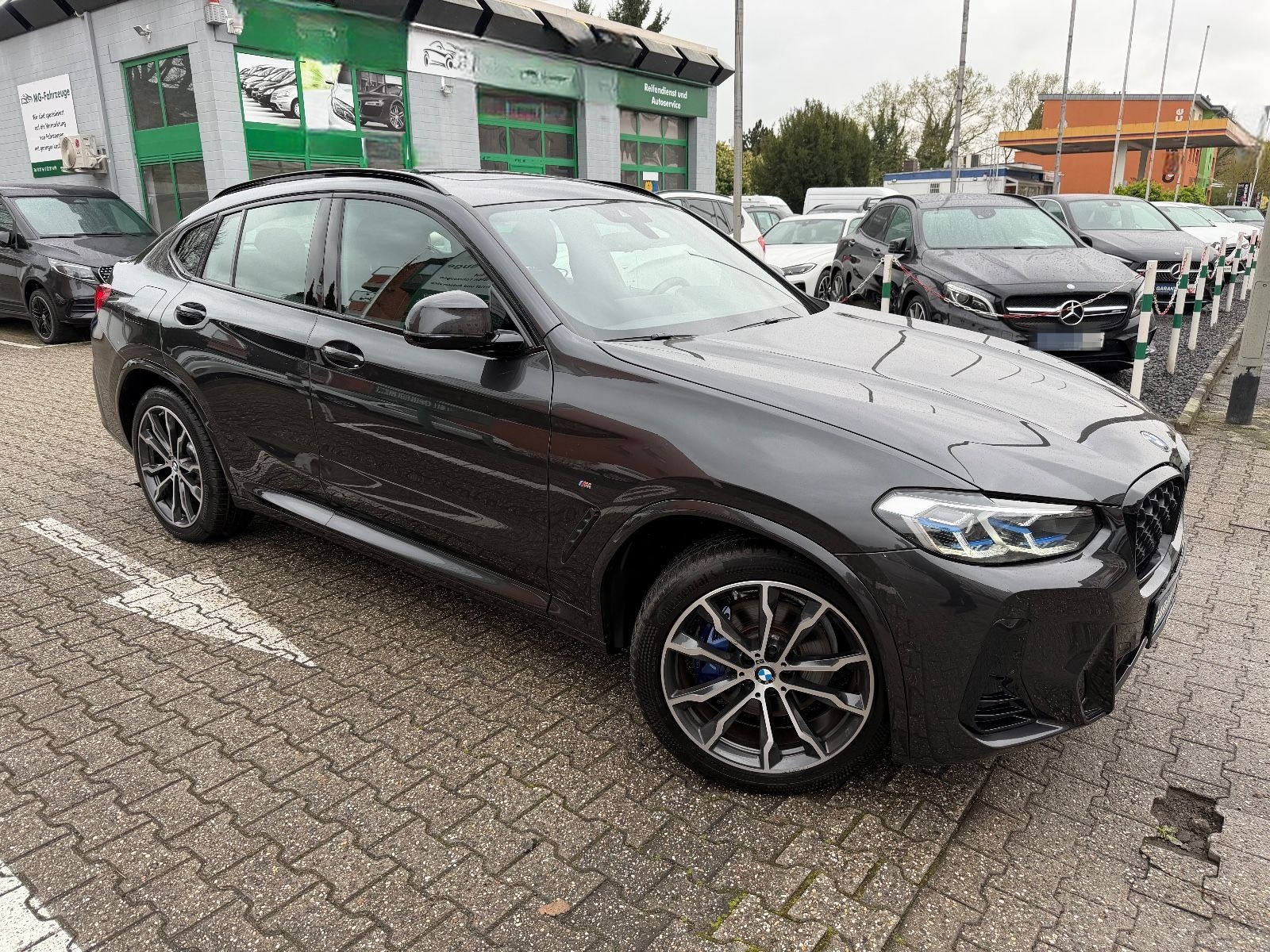 BMW X4 xDrive 20 d M SPORT AHK LASER PANO LEDER foto 2