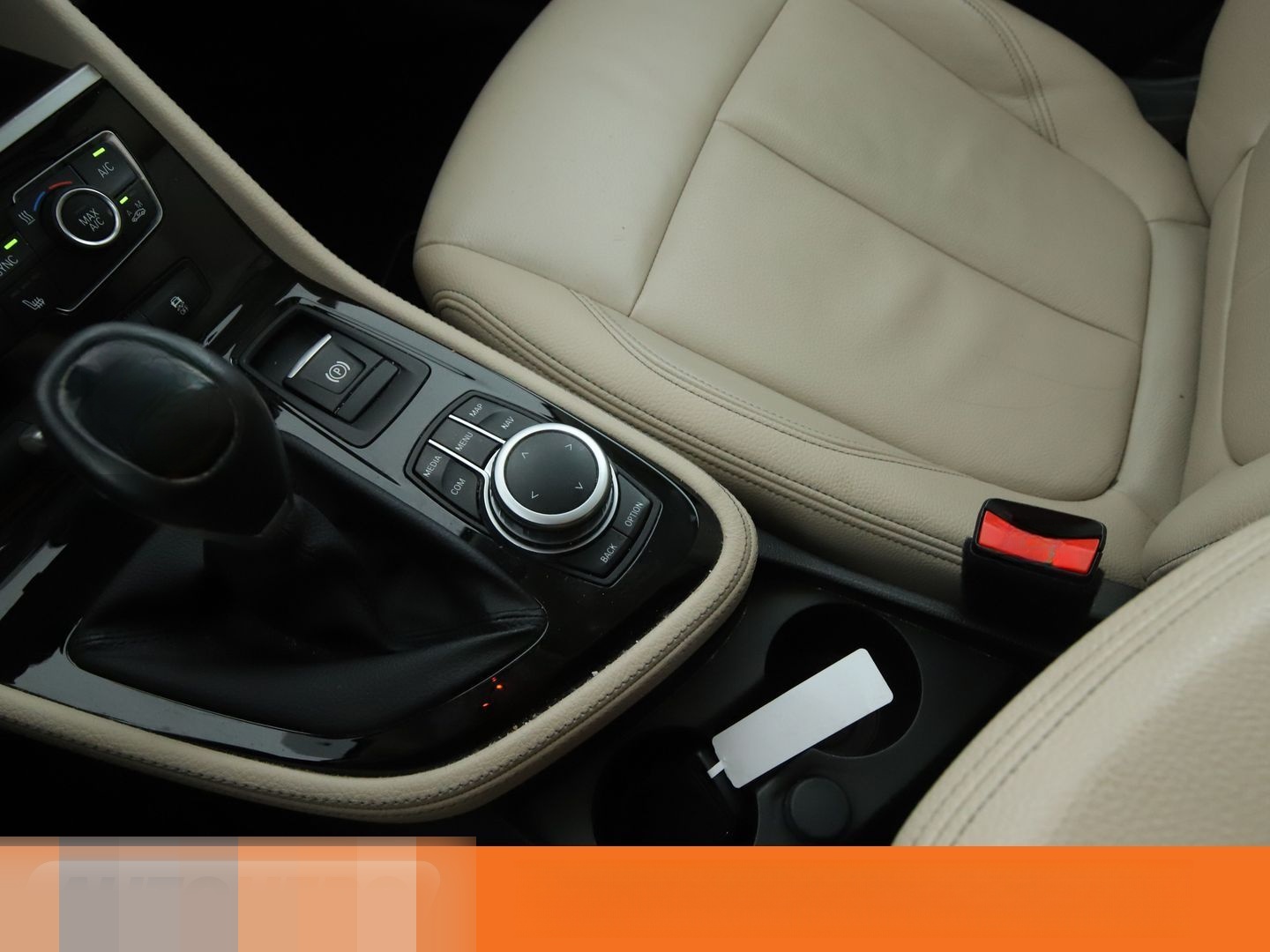 BMW 218d Gran Tourer Luxury Line *NAVI*LED*HUD*H&K* foto 24