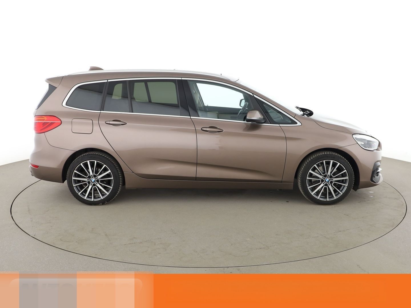 BMW 218d Gran Tourer Luxury Line *NAVI*LED*HUD*H&K* foto 7
