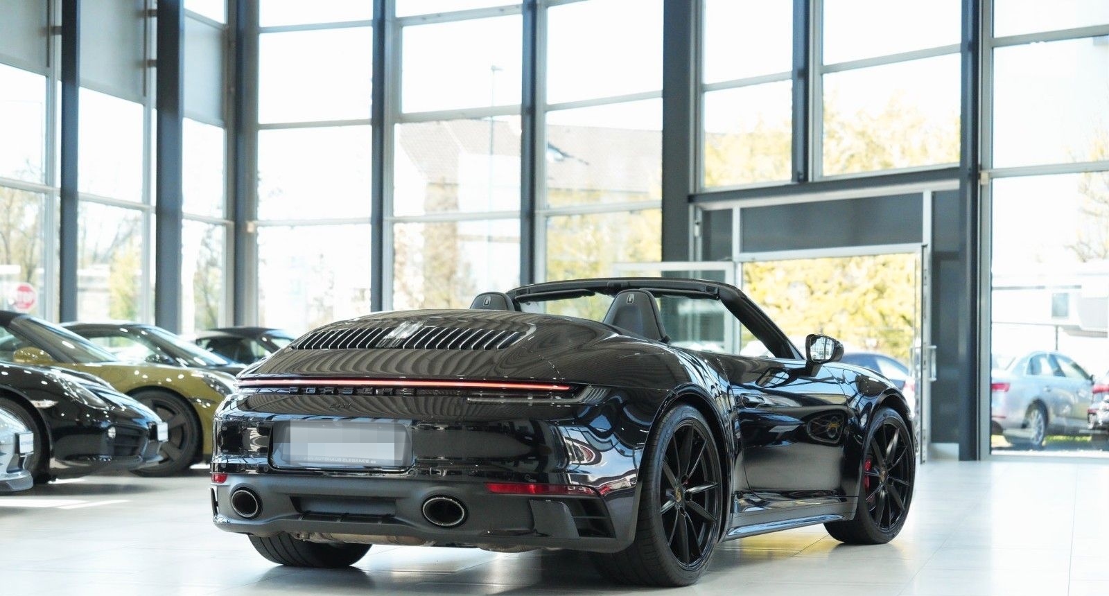 Porsche 911 Cabrio 4 S*SPORT-DESIGN*CHRONO*LIFT*CARBON* foto 9
