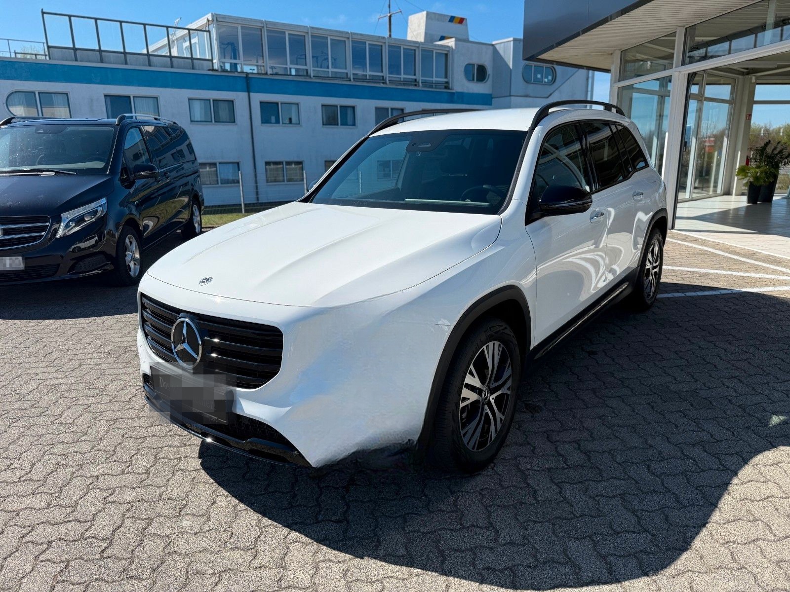 Mercedes-Benz GLB 200 Night-Paket*Totwinkel*Keyless-GO foto 2