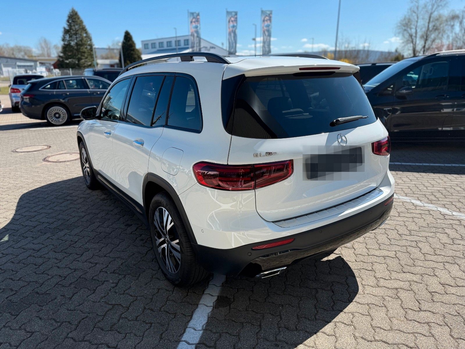 Mercedes-Benz GLB 200 Night-Paket*Totwinkel*Keyless-GO foto 12