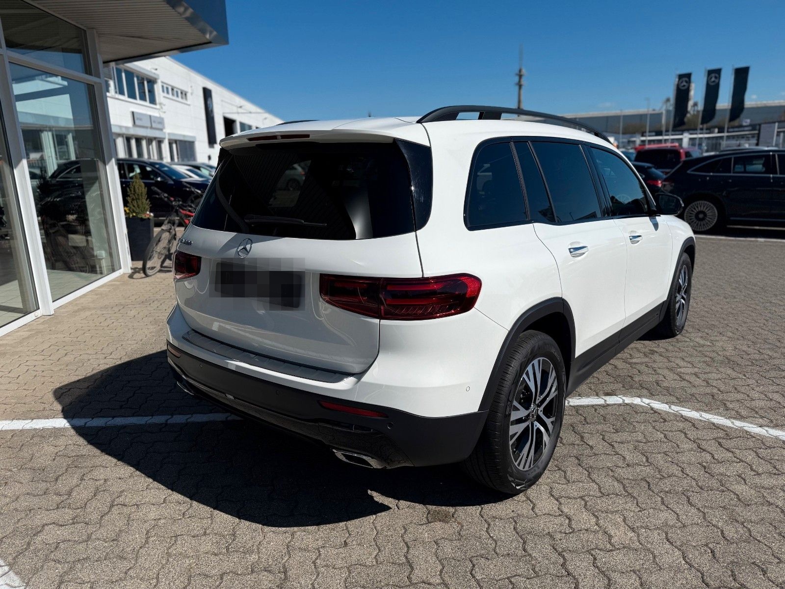 Mercedes-Benz GLB 200 Night-Paket*Totwinkel*Keyless-GO foto 5