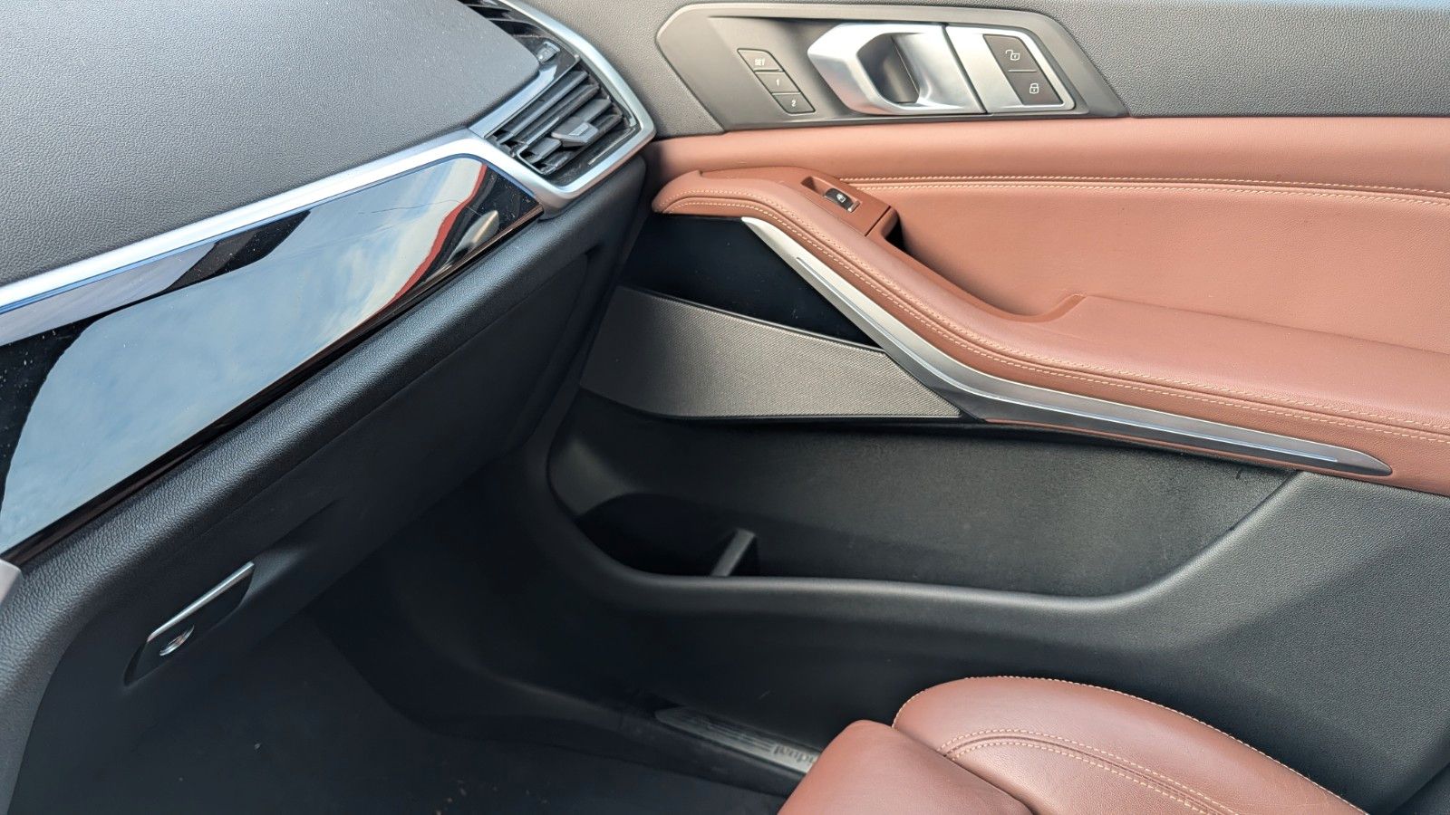 BMW X5 xDrive 45e/Laser/HUD/21Zoll/360°/Harm.Kardon foto 17