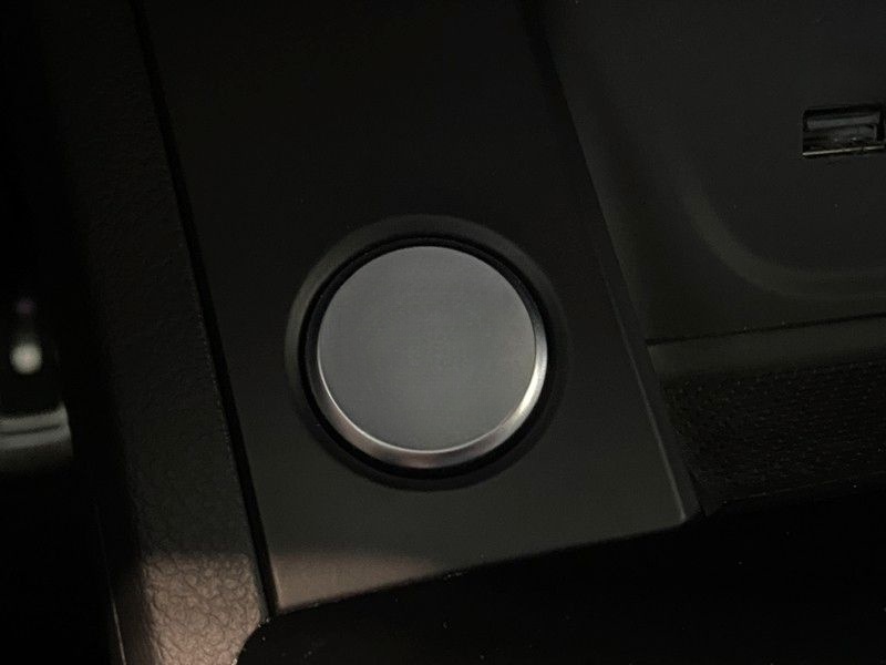 Audi A4 40TDI quatt S-lineCompetition ViCo Matrix B&O foto 23