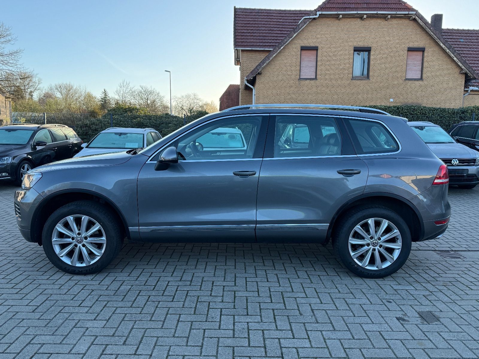 Volkswagen Touareg V6 3.0 TDI, 4Motion, Xenon, Leder, AHK foto 2