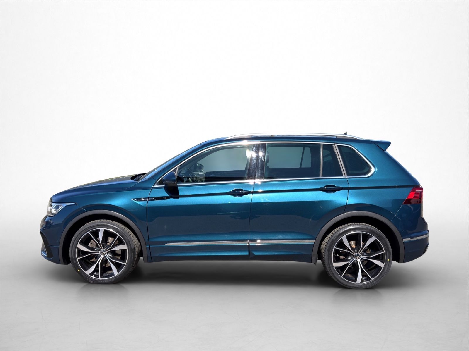 Volkswagen Tiguan R-Line 4Motion/Pano/Matrix/AHK/Side-Assis foto 3
