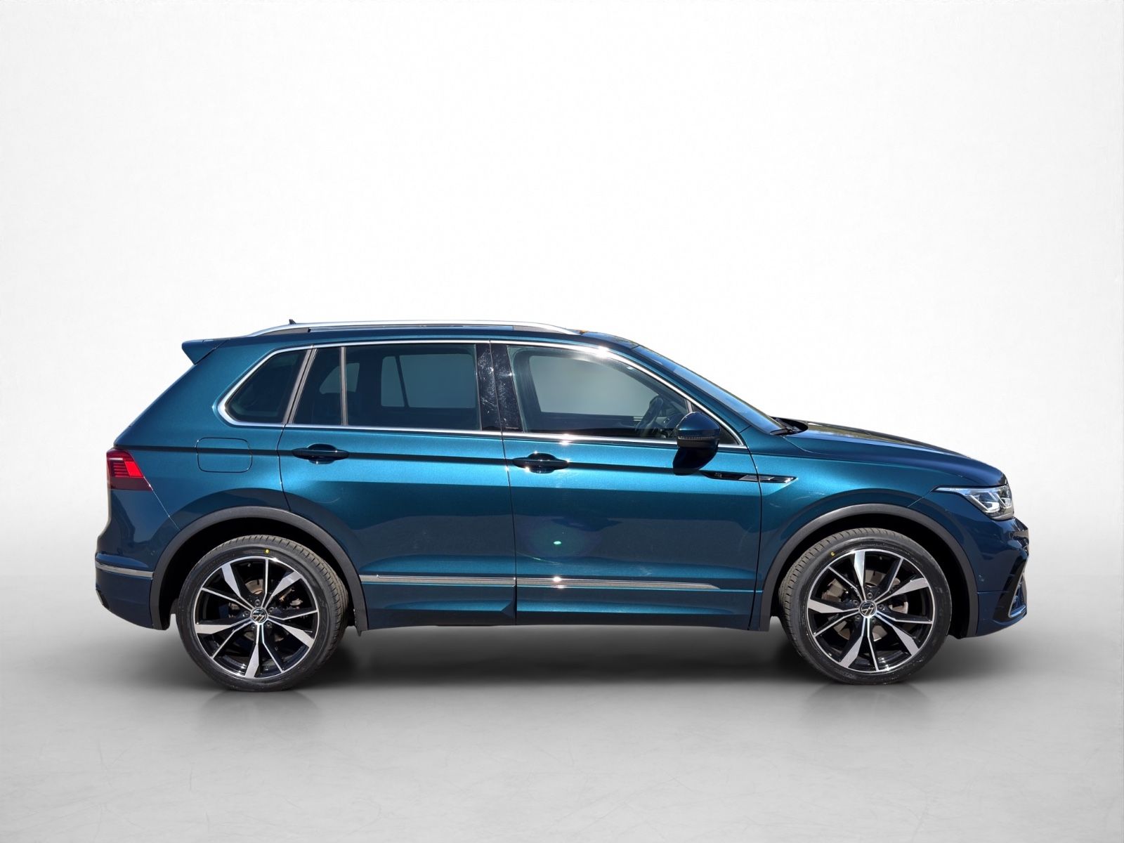 Volkswagen Tiguan R-Line 4Motion/Pano/Matrix/AHK/Side-Assis foto 7