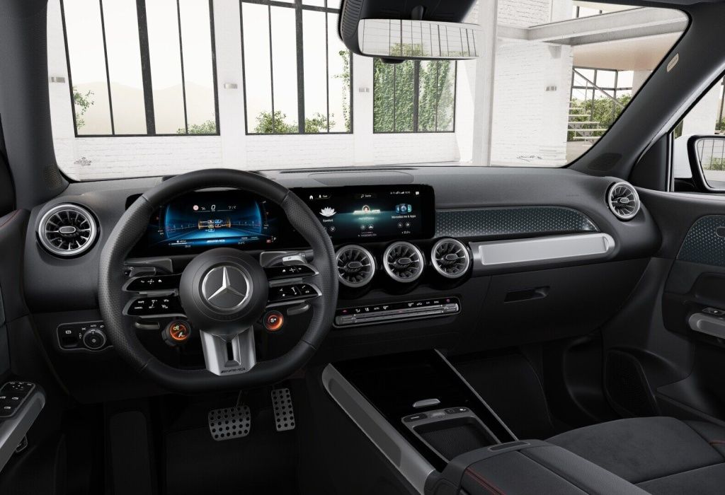 Mercedes-Benz GLB 35 AMG 4M Pano/AHK/MLB/360/HUD/Distr/Memo/19 foto 7