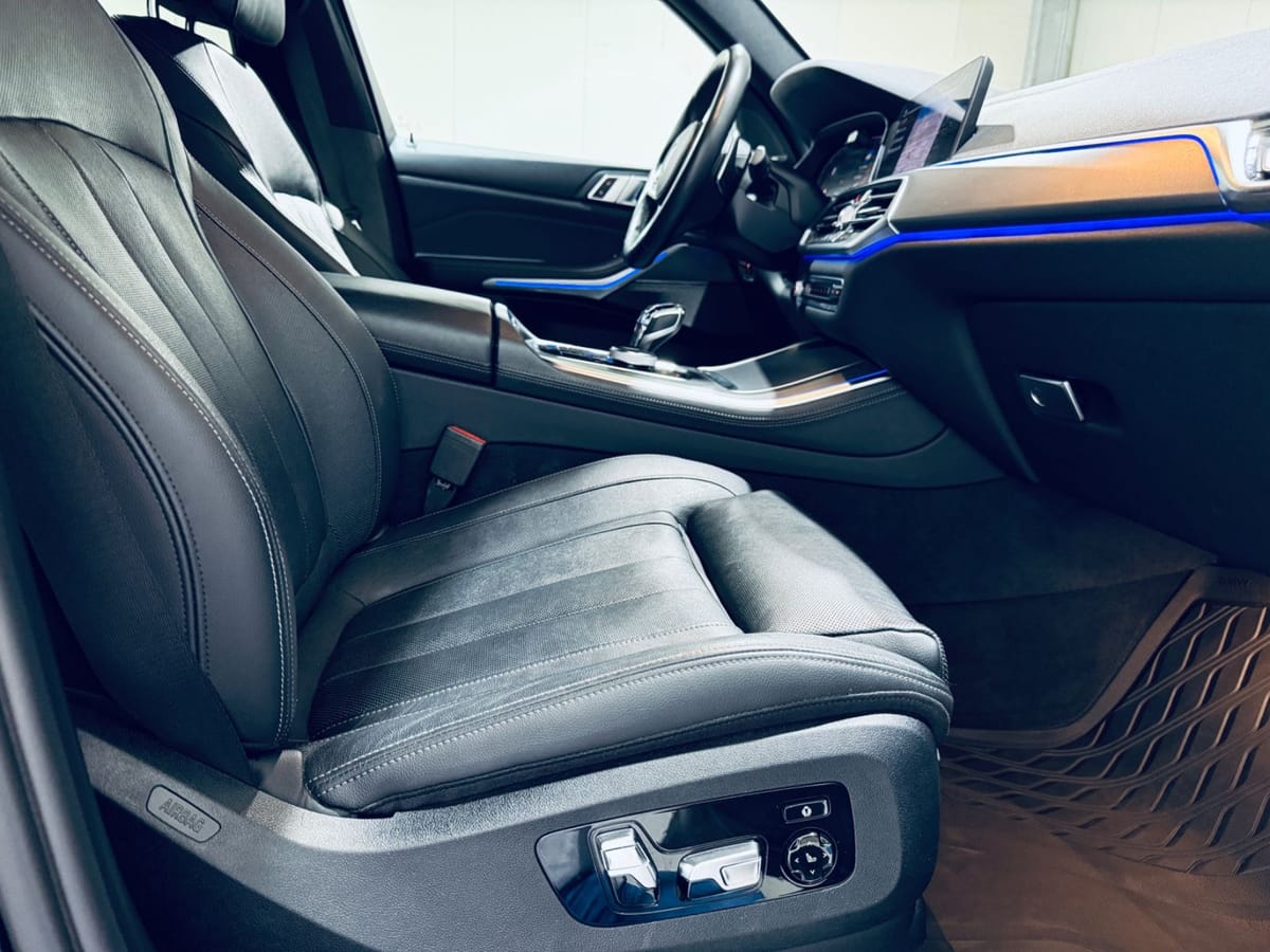 BMW X5 xDrive 30 d M-SPORT LASER 360K PANO AHK foto 15