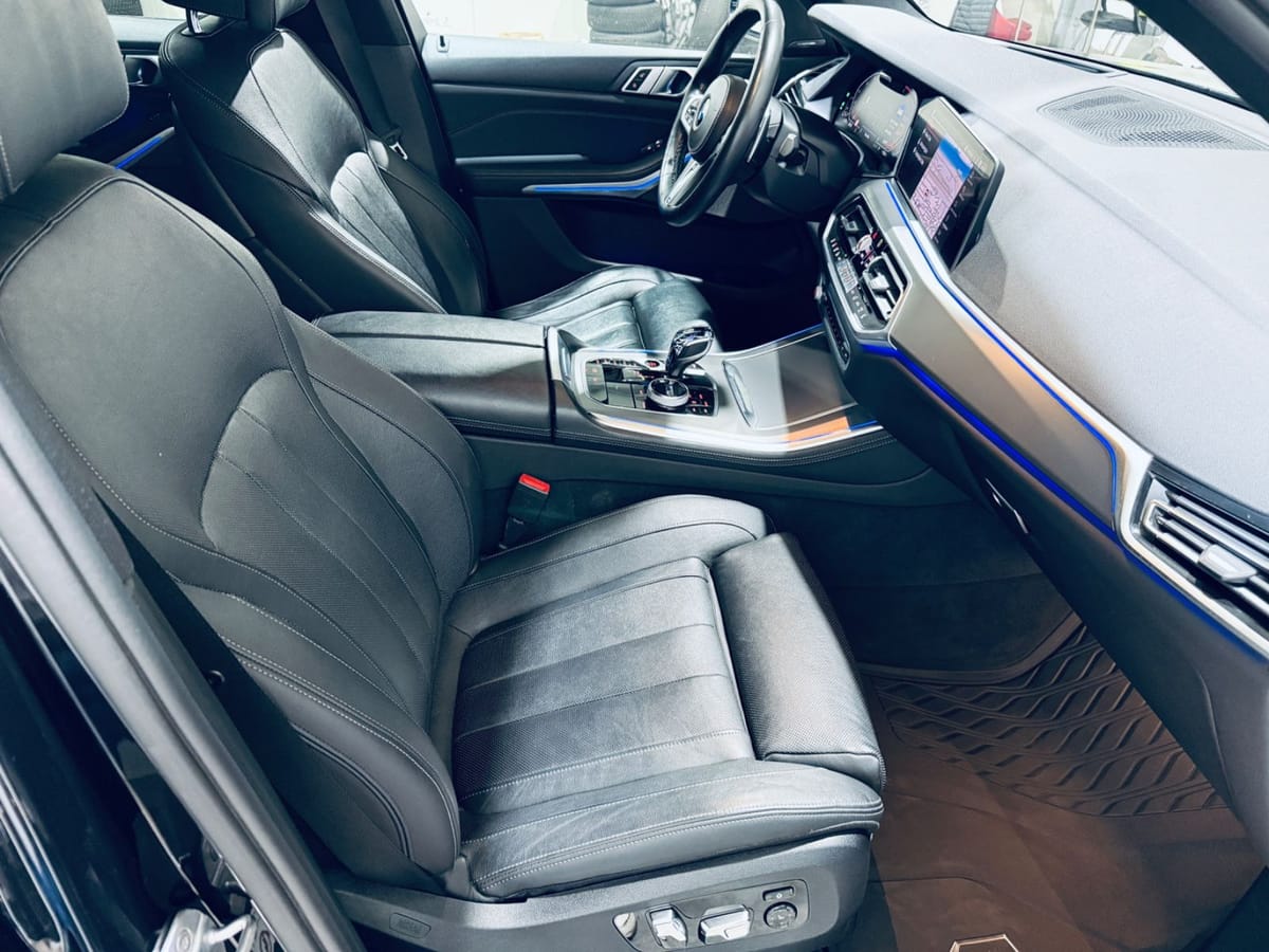 BMW X5 xDrive 30 d M-SPORT LASER 360K PANO AHK foto 16