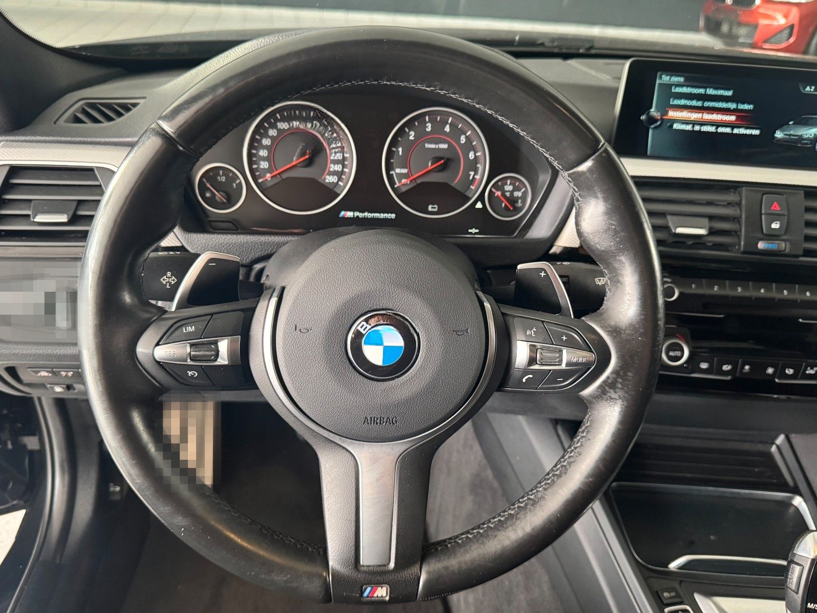 BMW 330e M Sport foto 12