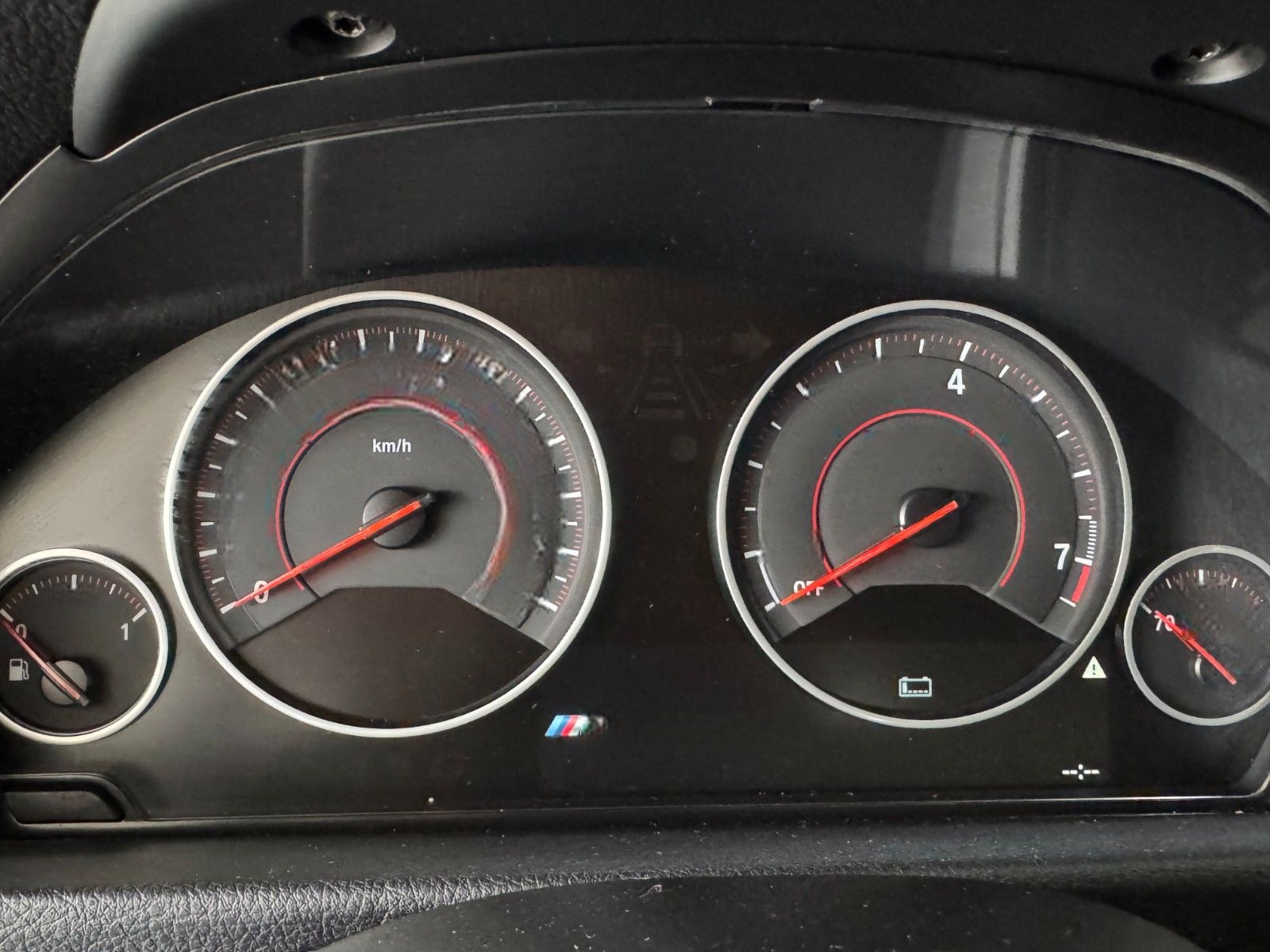 BMW 330e M Sport foto 18