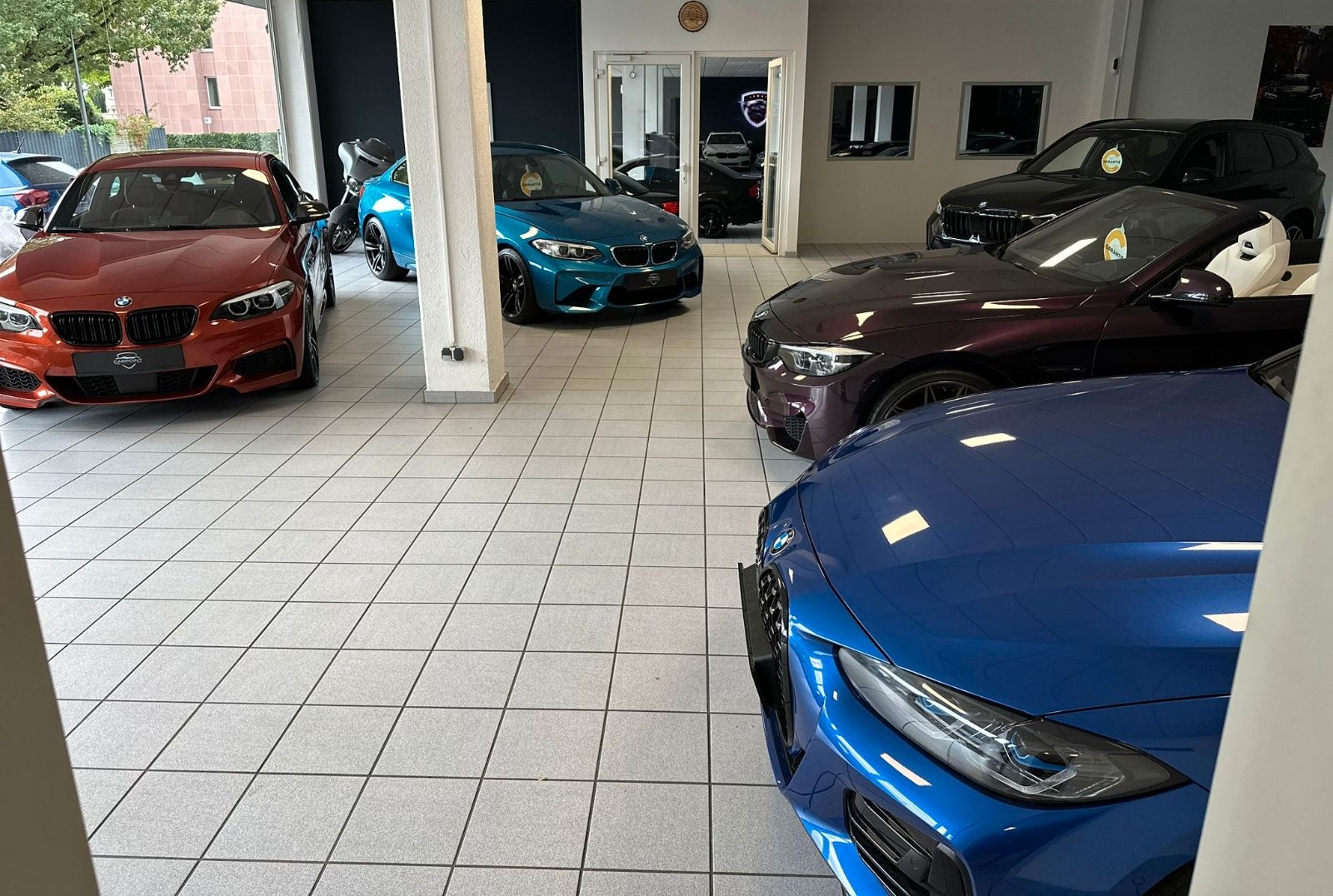 BMW 330e M Sport foto 6