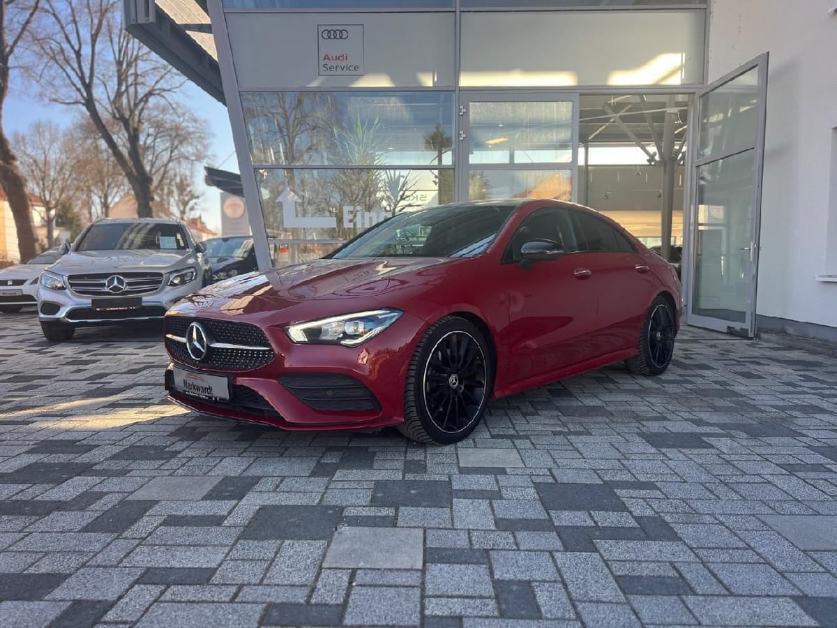 Mercedes-Benz CLA 220d AMG-Paket/Panorama/Business