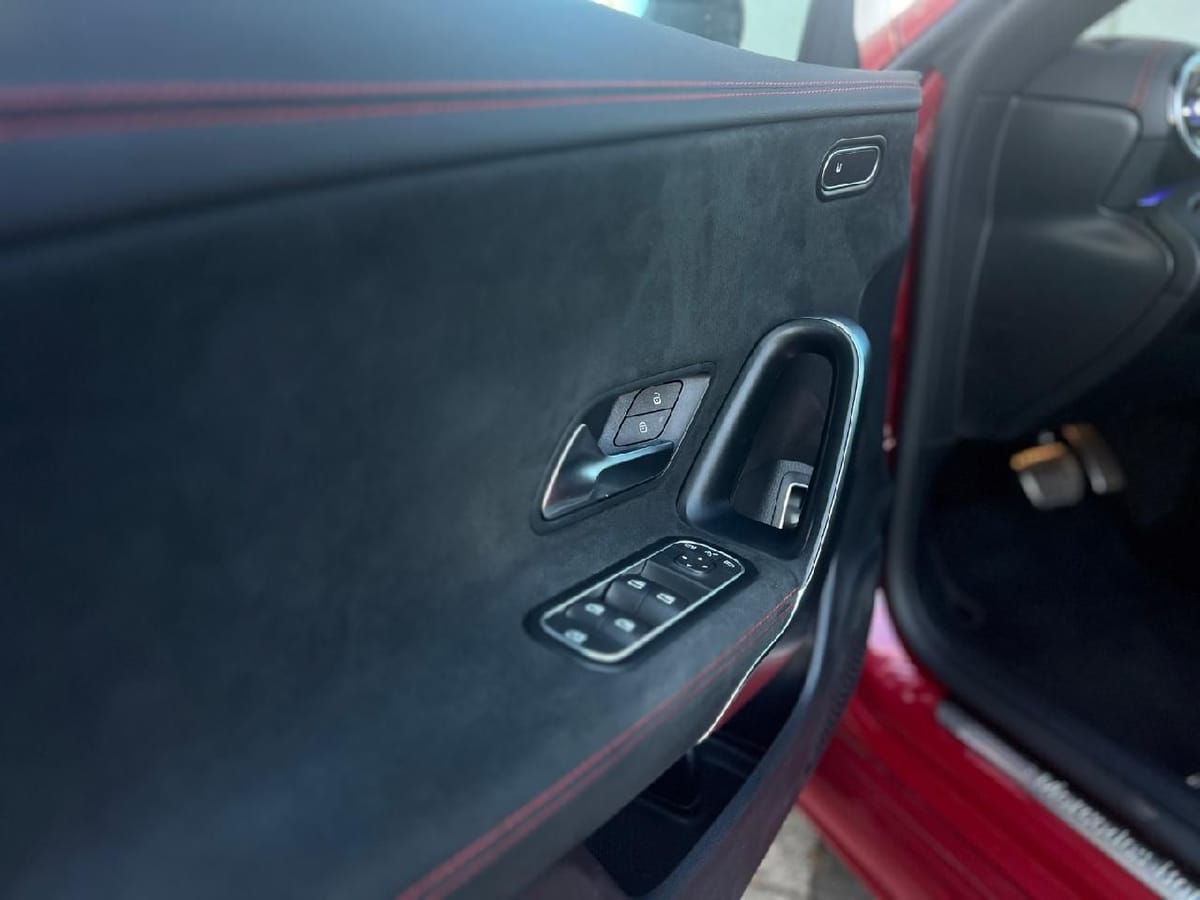 Mercedes-Benz CLA 220d AMG-Paket/Panorama/Business foto 10