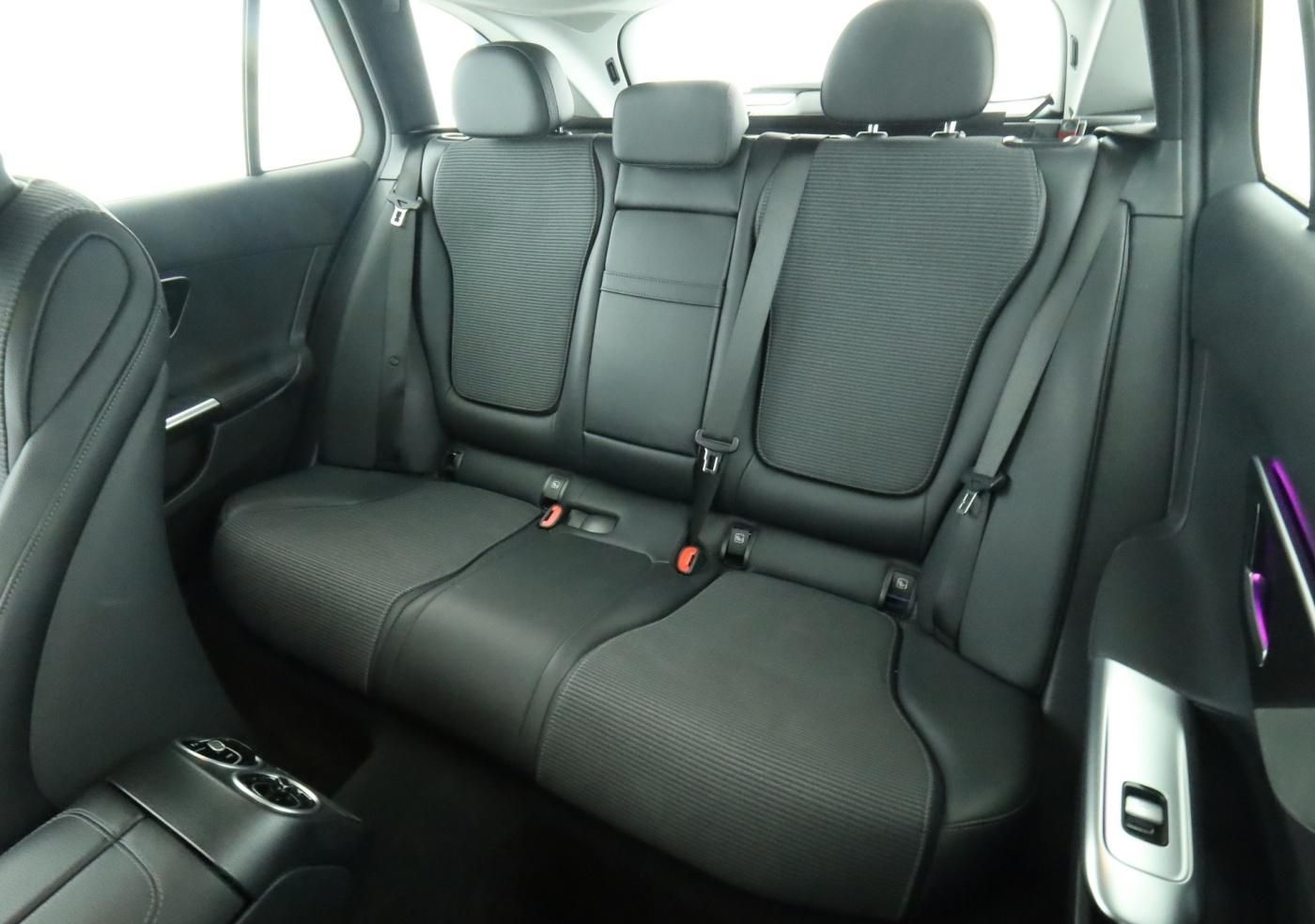 Mercedes-Benz C 300 e T *Avantgarde*AHK*Sitzkomfort*Navi*LED* foto 18