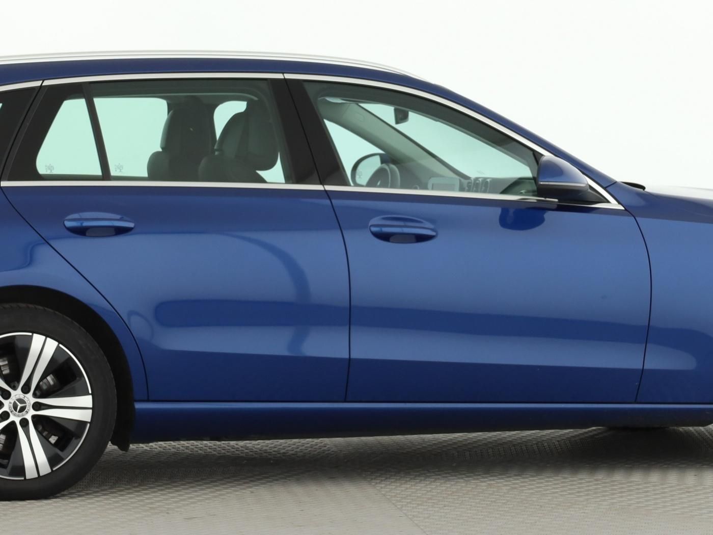 Mercedes-Benz C 300 e T *Avantgarde*AHK*Sitzkomfort*Navi*LED* foto 6