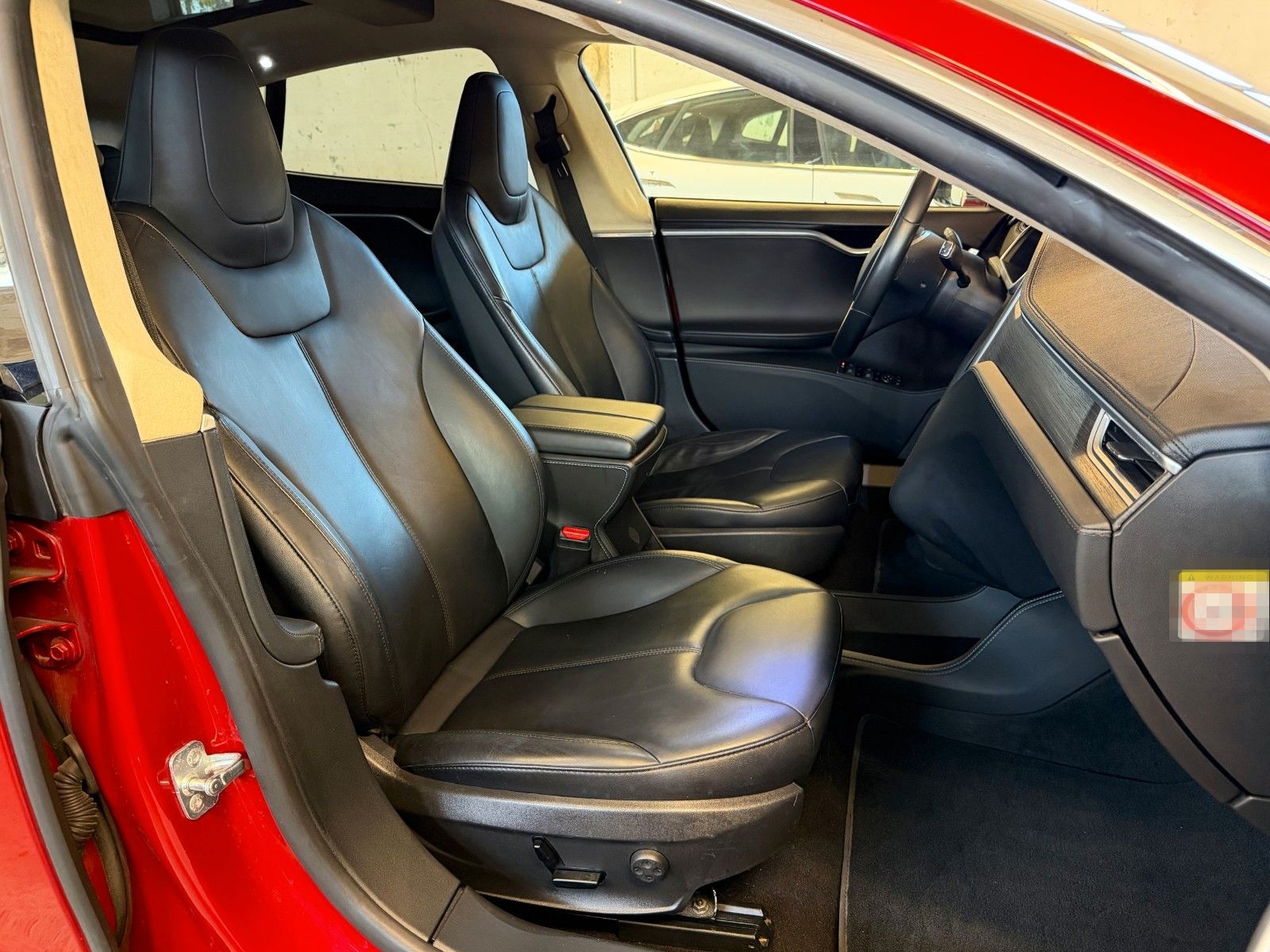 Tesla Model S P85 Performance 1.Hand 7-Sitzer CCS foto 12