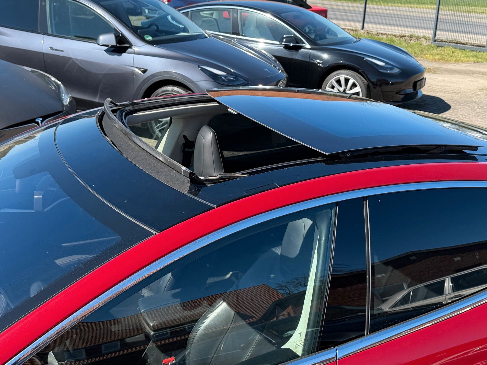 Tesla Model S P85 Performance 1.Hand 7-Sitzer CCS foto 8