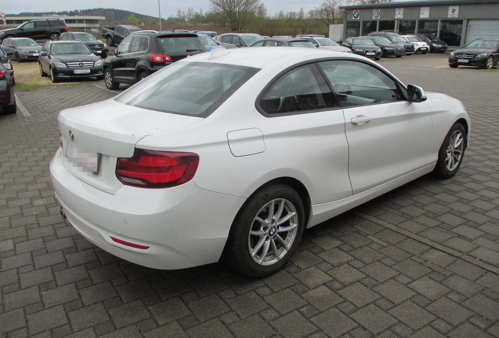 BMW 218 i Coupe Autom. foto 6