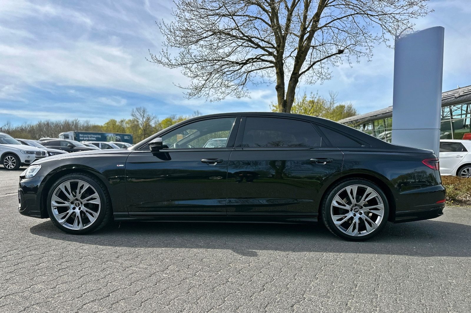 Audi A8 L 50TDI q S LINE FONDSITZ PANO TV STANDHZ B&O foto 4