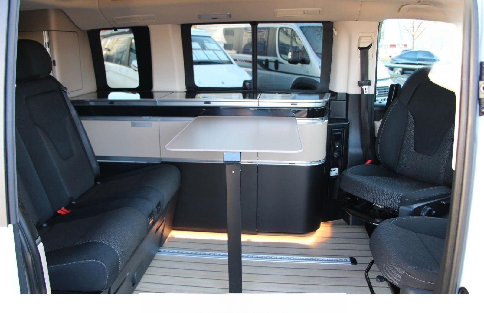 Mercedes-Benz V 250 Marco Polo Edition *Küche* Markise LED AHK foto 18