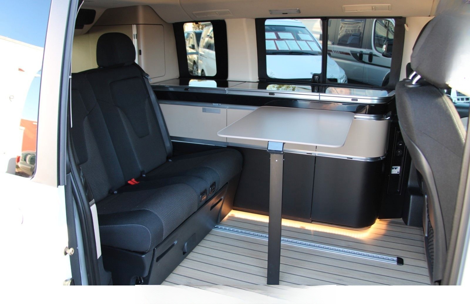Mercedes-Benz V 250 Marco Polo Edition *Küche* Markise LED AHK foto 20