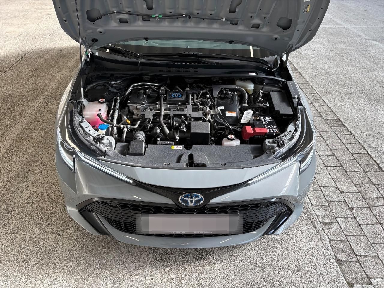Toyota Corolla Hybrid Team D foto 12