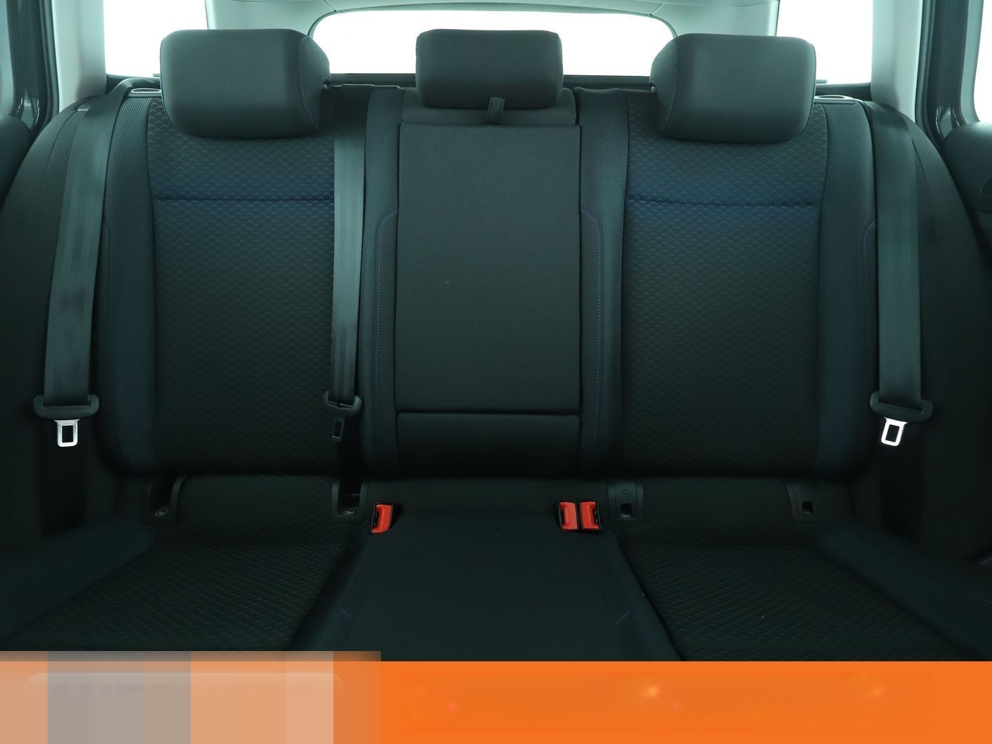 Volkswagen Golf VII 1.5 TSI ACT United Aut.*NAV*ACC*CAM*PDC foto 16