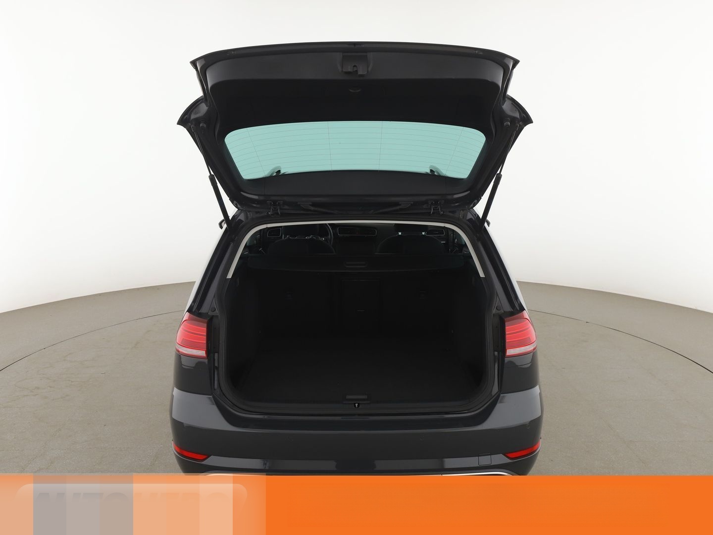 Volkswagen Golf VII 1.5 TSI ACT United Aut.*NAV*ACC*CAM*PDC foto 17