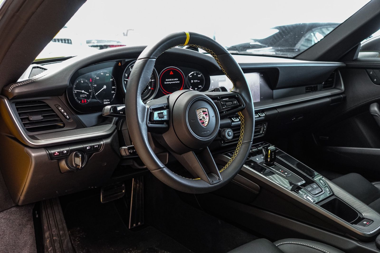Porsche 992 Carrera 4S LIFT*14WSi*PANO*BOSE*SPORT-AGA*21 foto 16