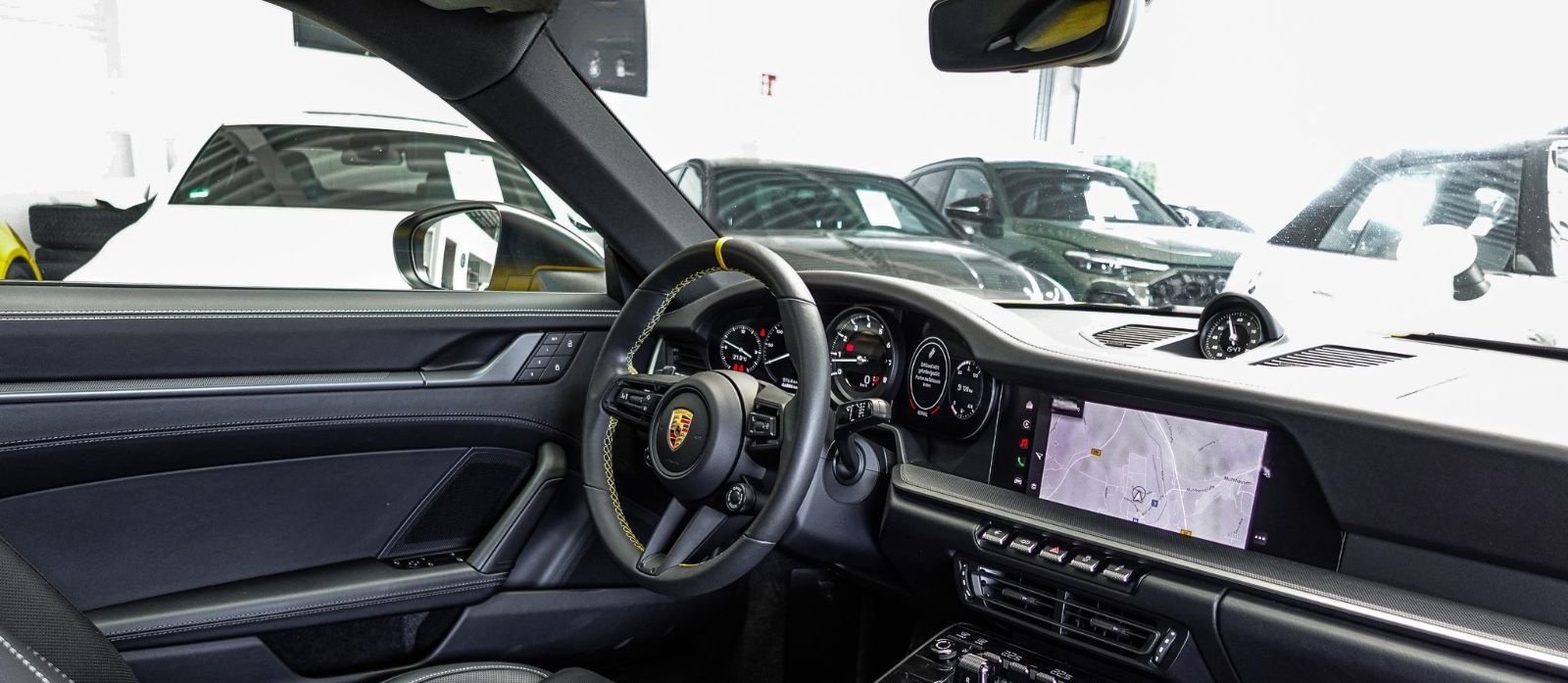 Porsche 992 Carrera 4S LIFT*14WSi*PANO*BOSE*SPORT-AGA*21 foto 17