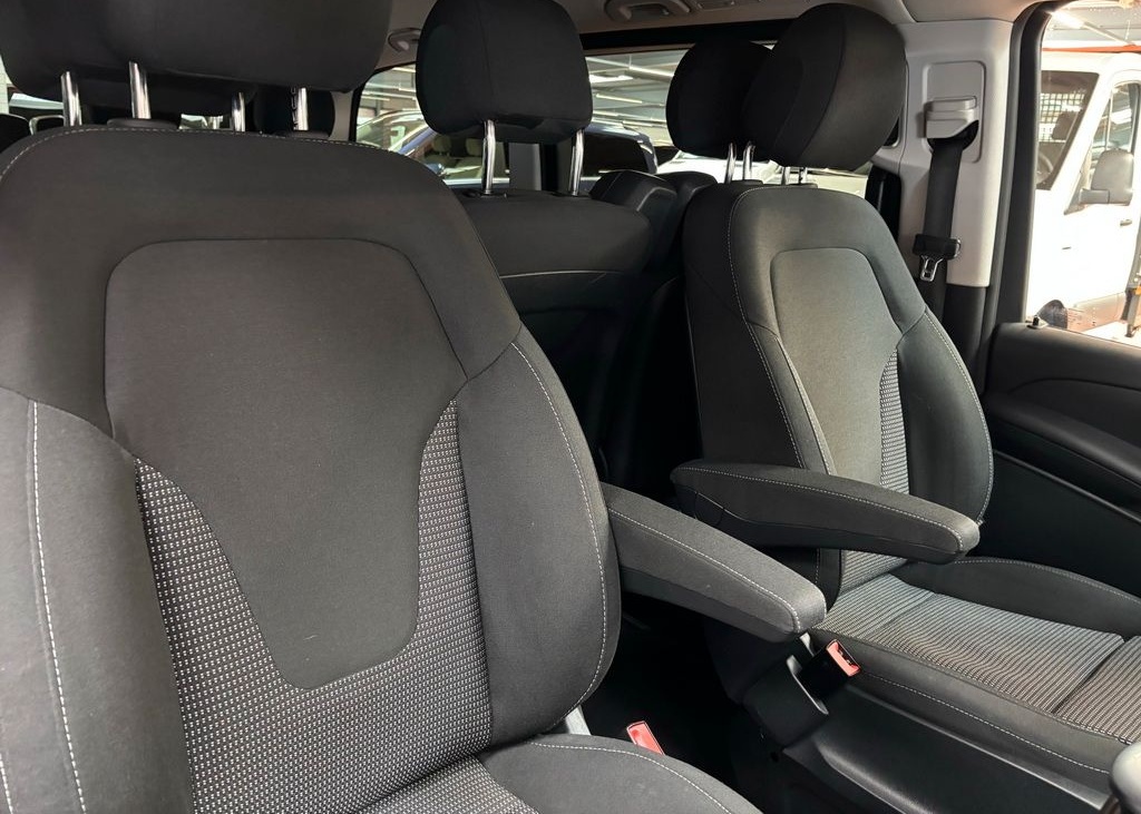 Mercedes-Benz EQV 300 Lang Distronic LED EASY PACK Navi foto 20